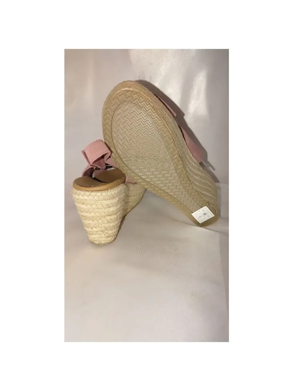 SKECHERS Luxe Foam Suede Brit Trippin Bow Espadrilles Size 8M
